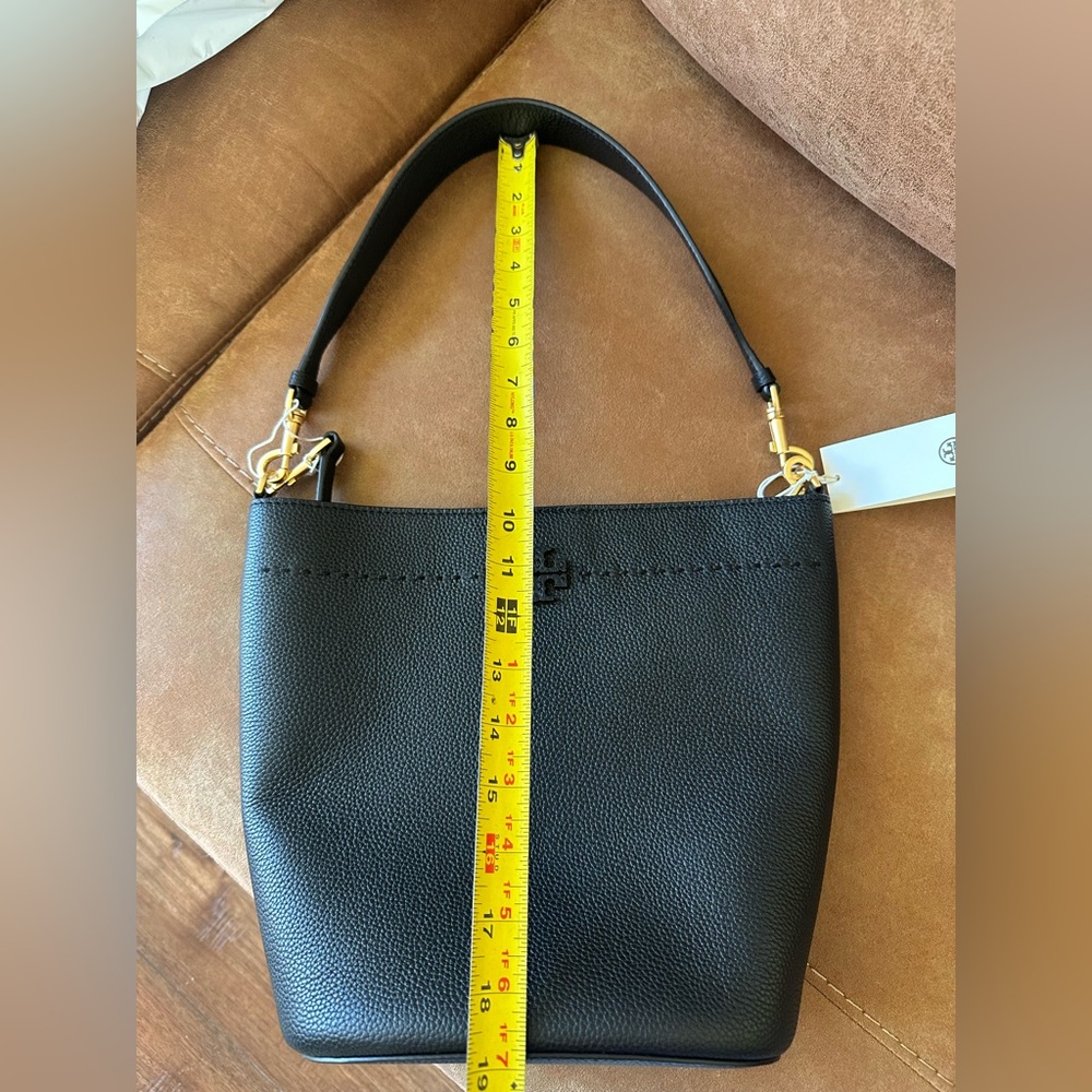 Tory Burch McGraw Bucket Bag - Picture 11 of 14